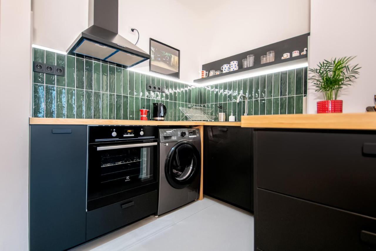 Corvin Cupcake Apartment Будапеща Екстериор снимка